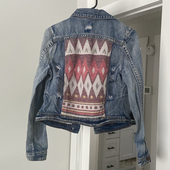 WHITE CROW  Jean Jacket Boho Distressed Denim Jacket Aztec Navajo Print Panel S - Picture 2 of 7